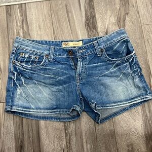Women’s BKE Madison Jean shorts size 31